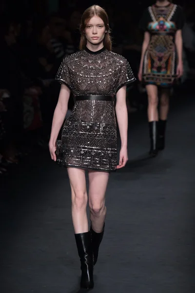 Look 56